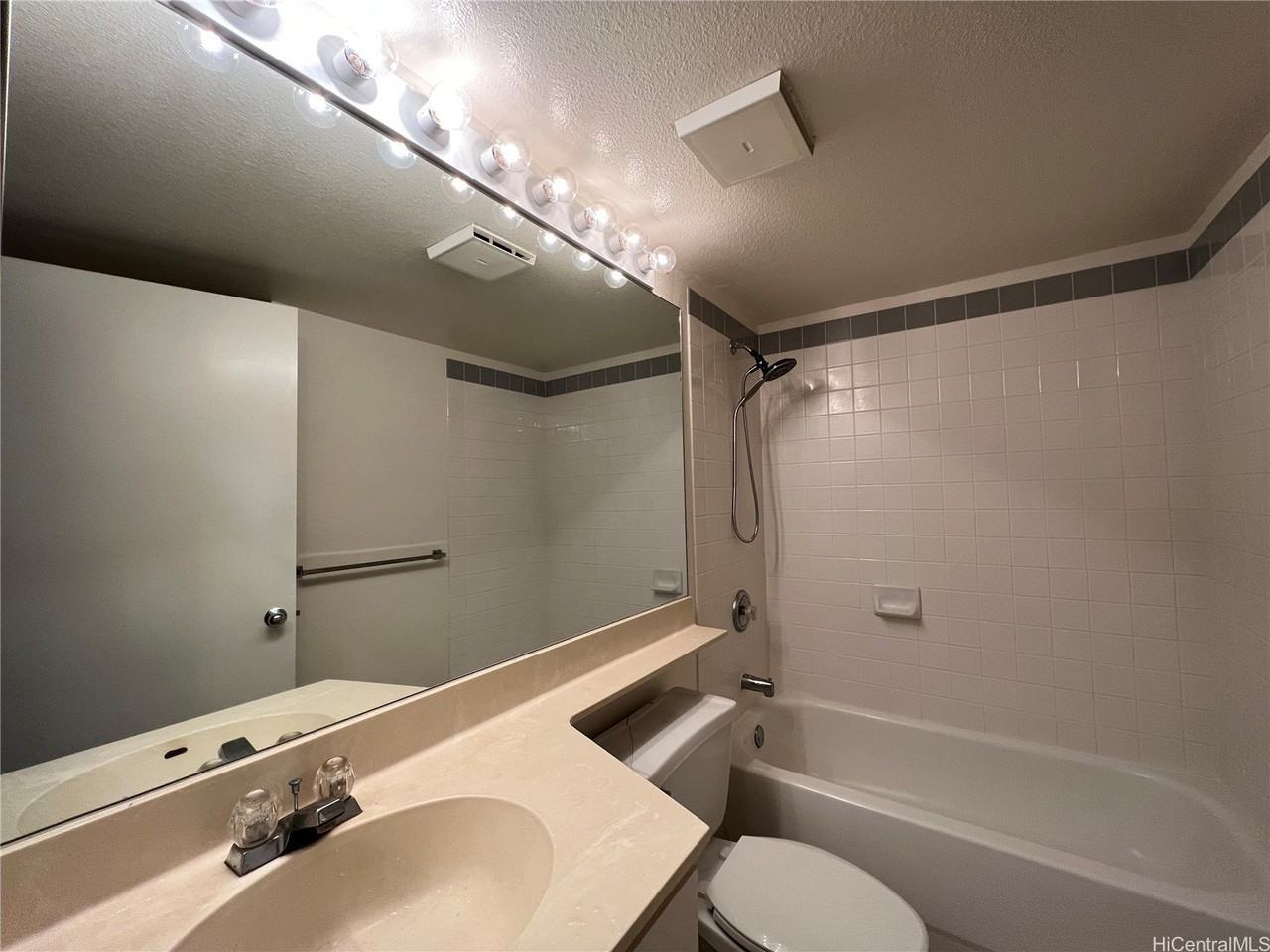 94-612 Lumiaina St #Q101 - Photo 6 of 8