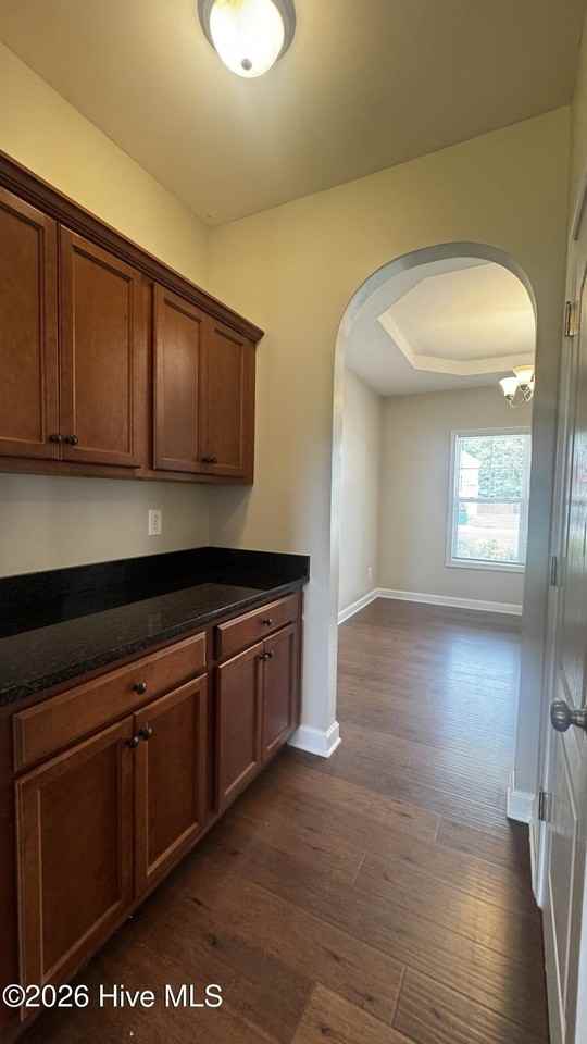 105 Long Pond Dr - Photo 6 of 21