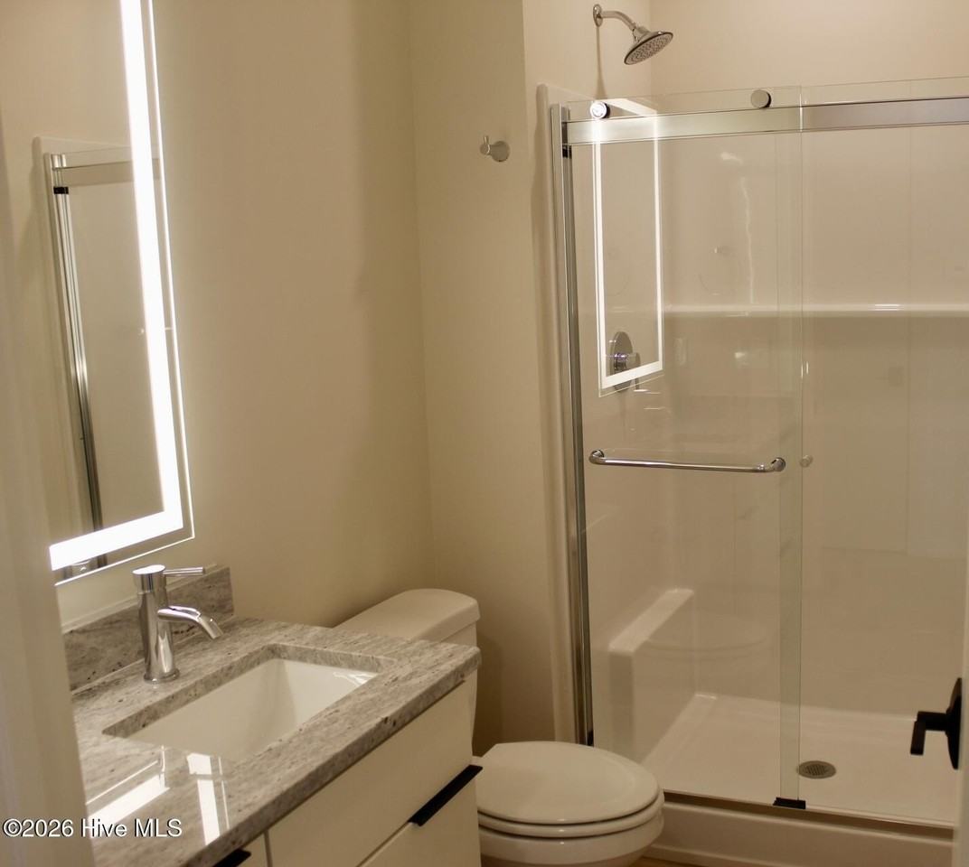 1124 Castle St #206 - Photo 7 of 7