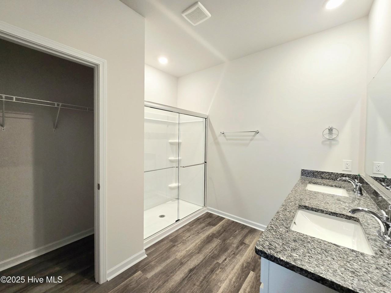 4277 Bright Blossom Way Se - Photo 6 of 17