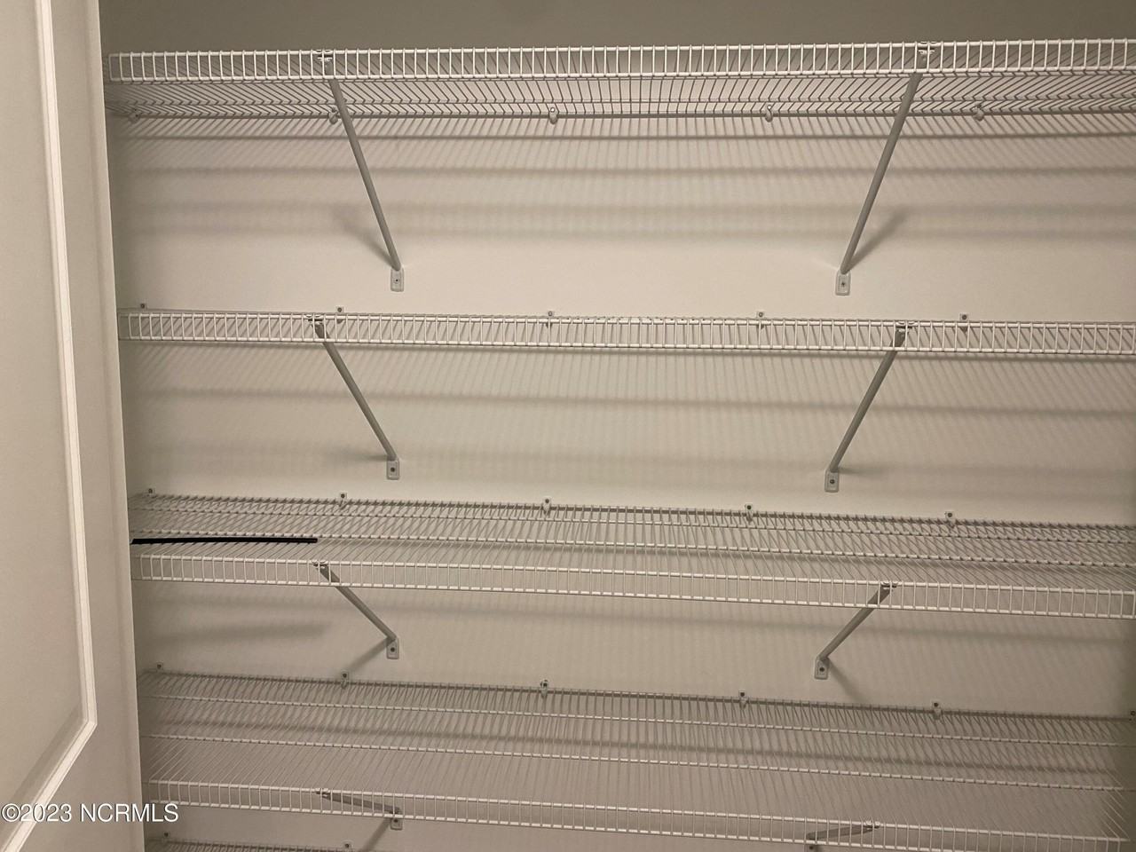 2417 Zircon Dr - Photo 7 of 20