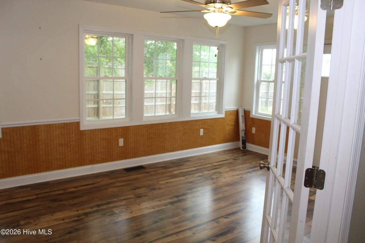 2287 Bayshore Dr Sw - Photo 6 of 19