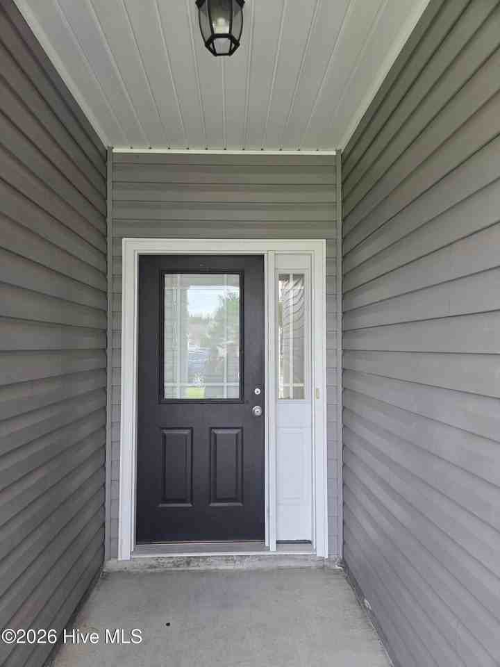 1921 Chavis Ct - Photo 3 of 18