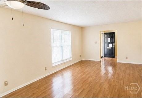 10708 Egmont Rd - Photo 5 of 24