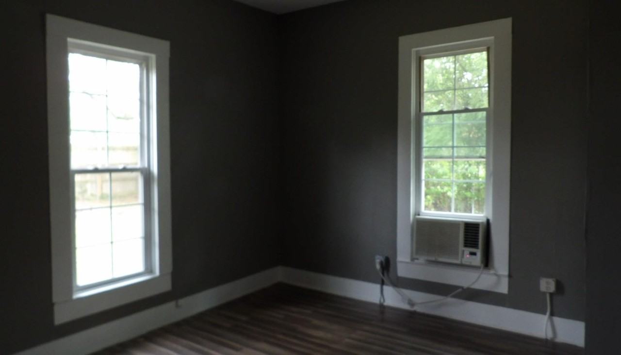 115 Ryan Dr - Photo 7 of 13