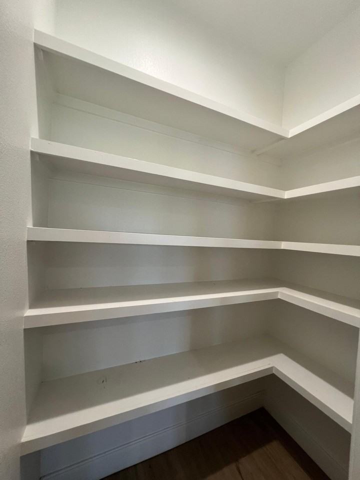 1703 Quincy Ave - Photo 7 of 25
