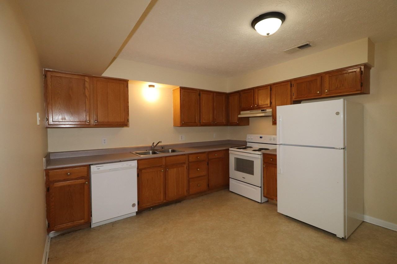 107 Floyd Ct - Photo 6 of 12