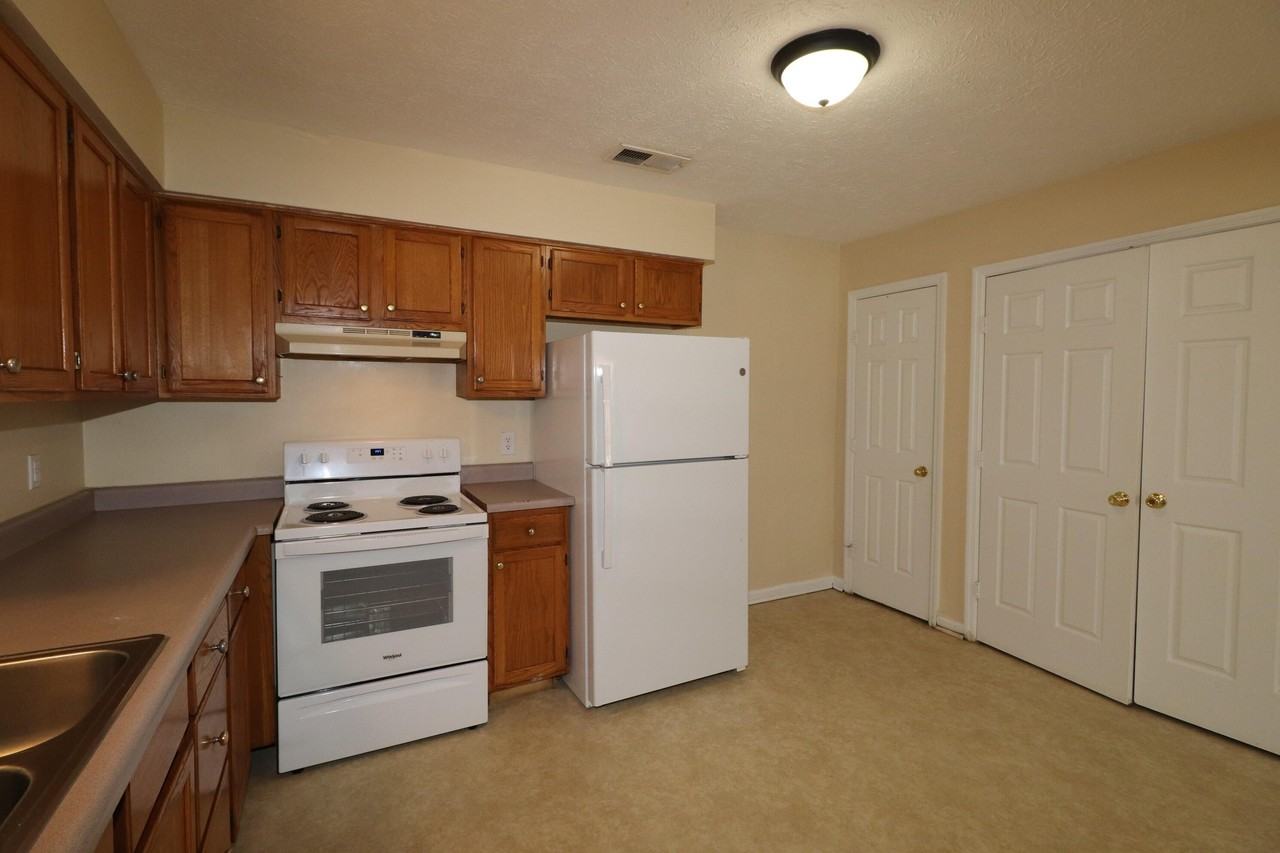 107 Floyd Ct - Photo 7 of 12