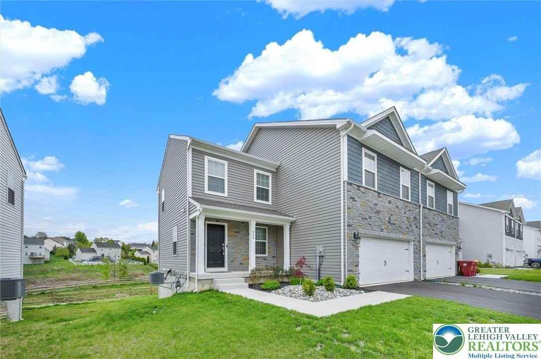 264 Winding Rd - Photo 3 of 29