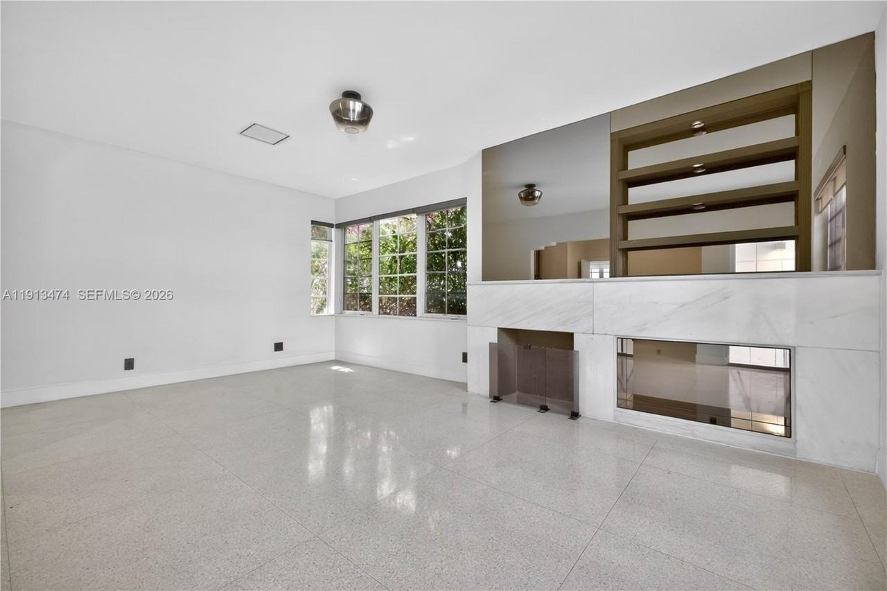 1601 Jefferson Ave #TH - Photo 3 of 44
