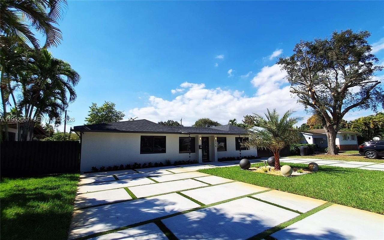 216 Shadow Way #0 - Photo 3 of 50