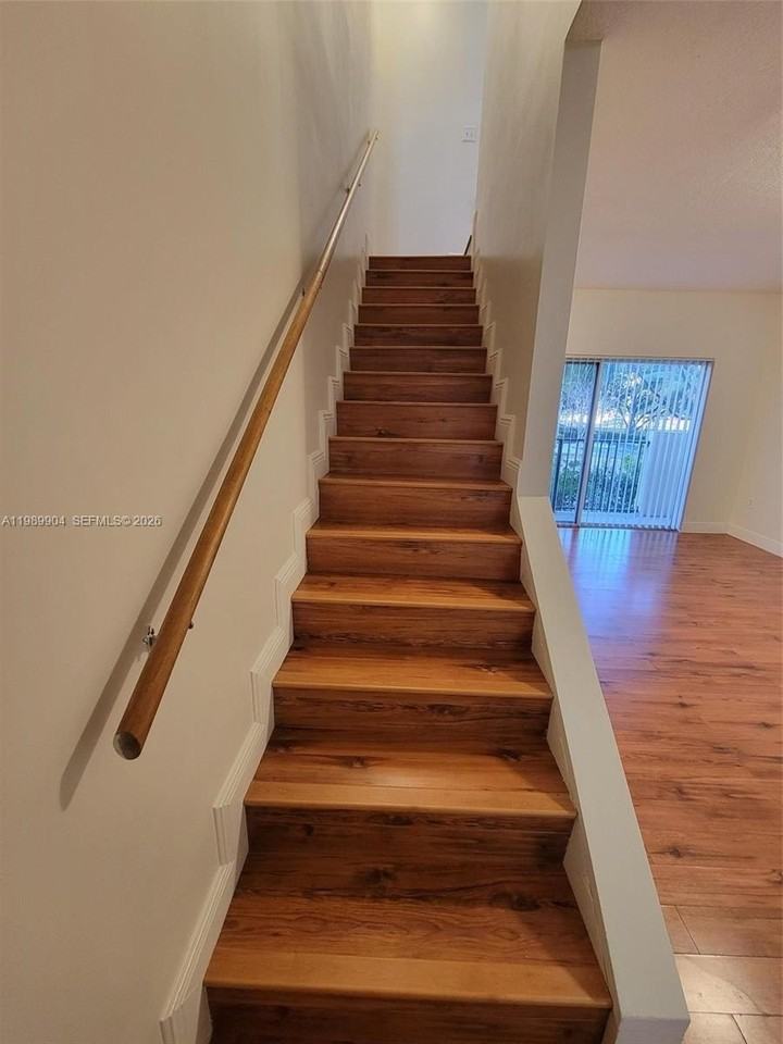 1611 Sw 2nd Ct #A103 - Photo 7 of 10