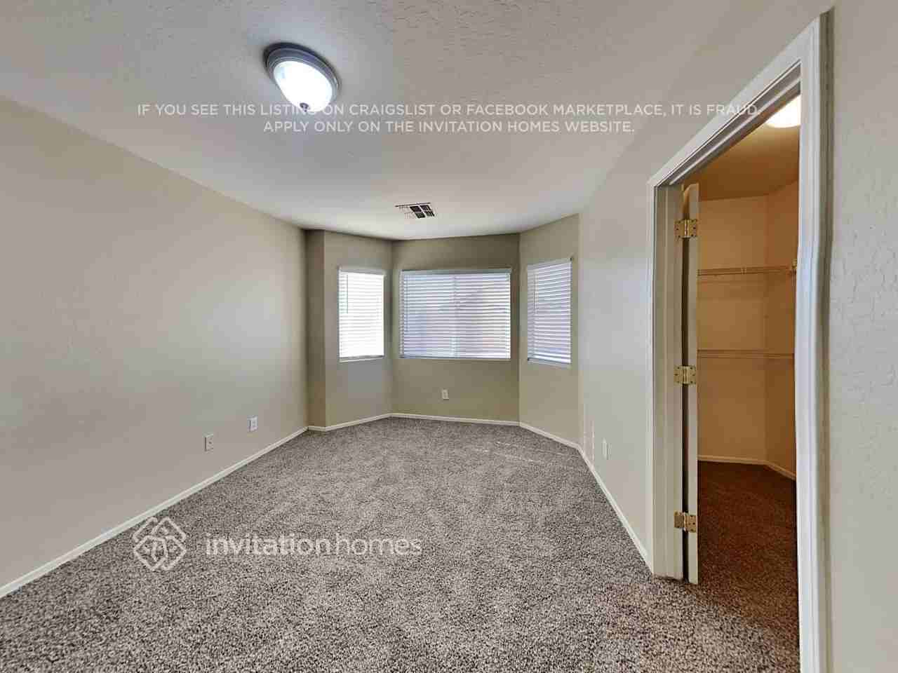 6045 W Southgate Ave - Photo 3 of 13