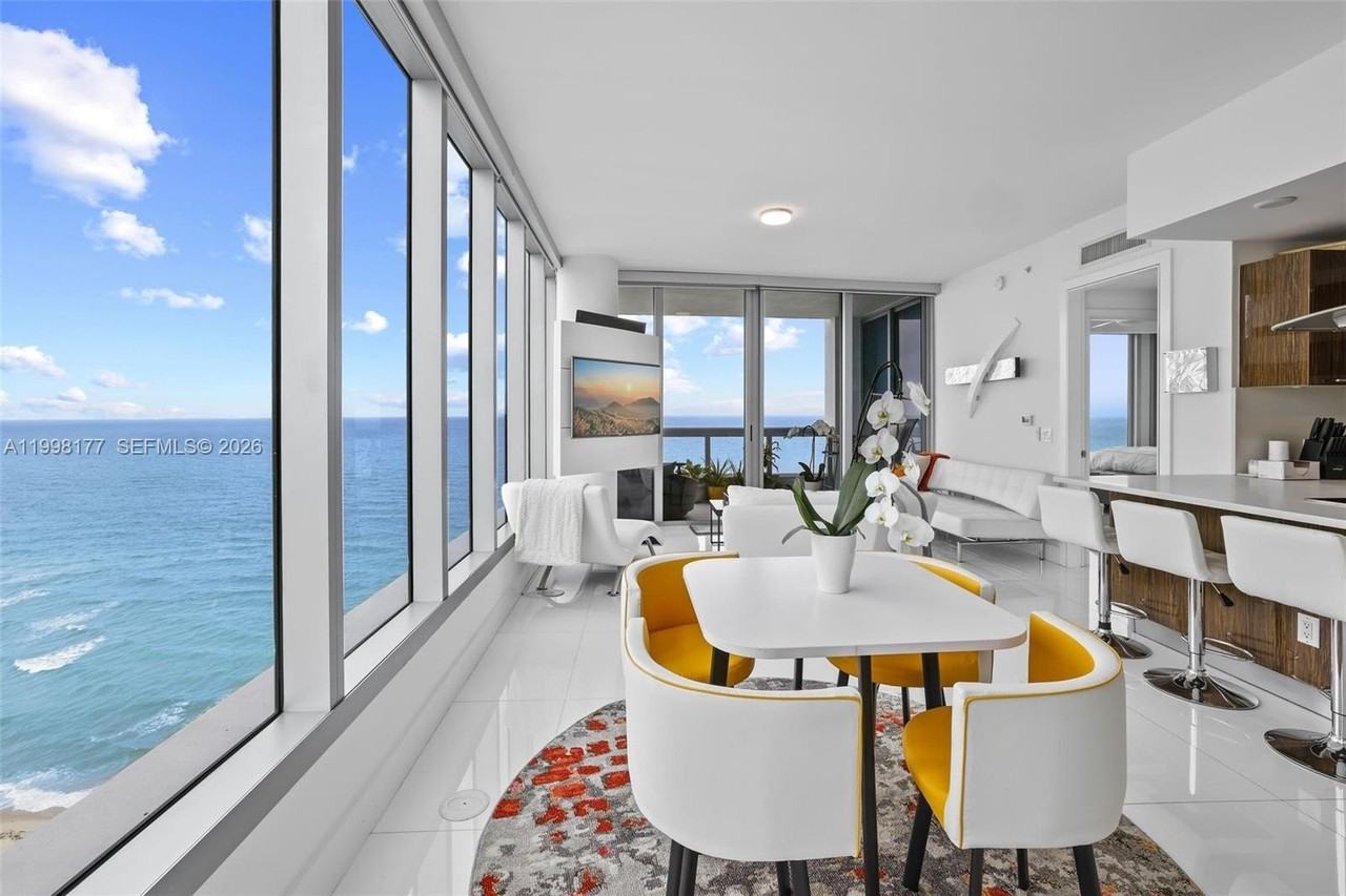 6899 Collins Ave #1905 - Photo 3 of 30