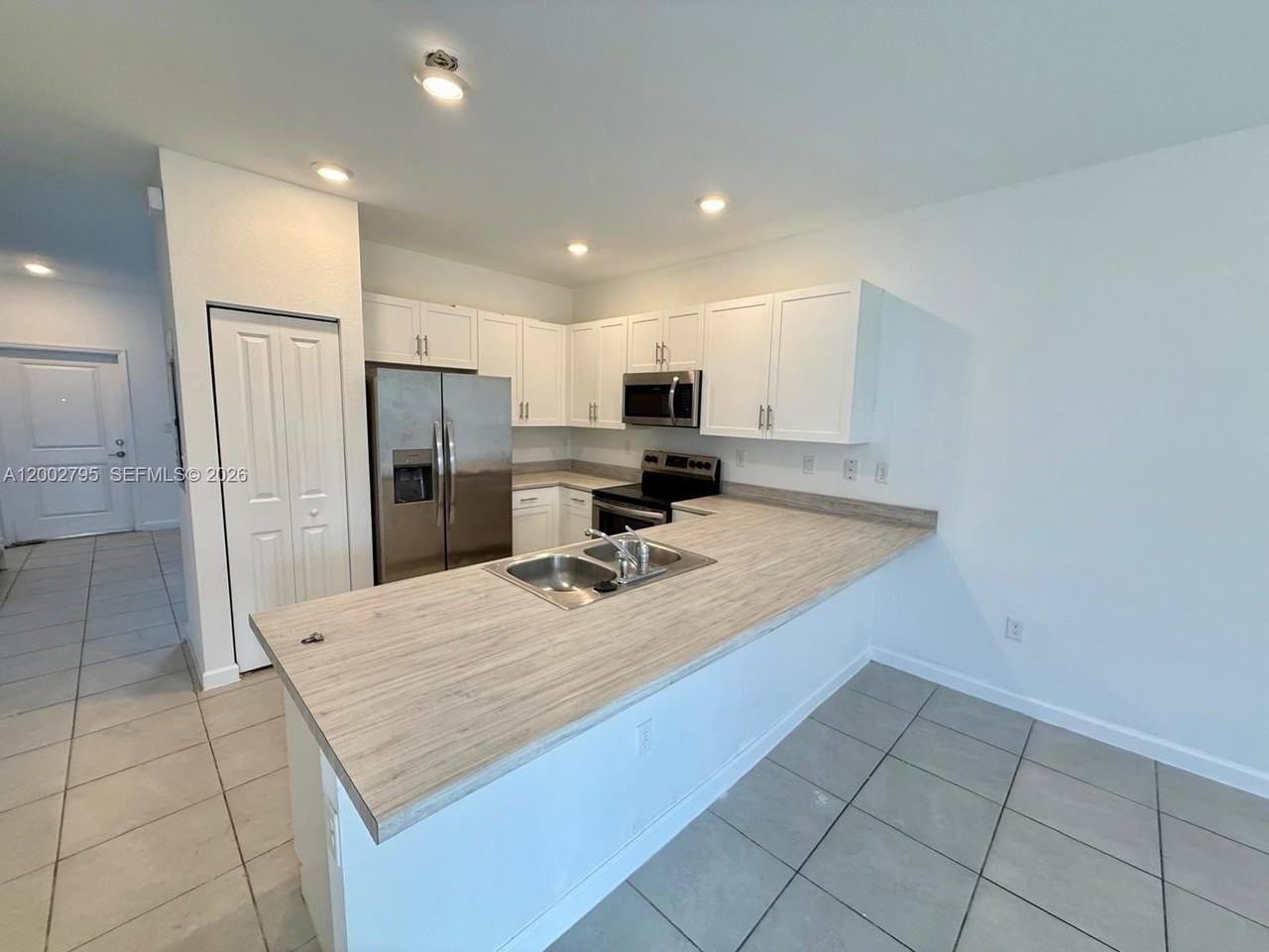 1844 Se 27th Rd - Photo 5 of 23