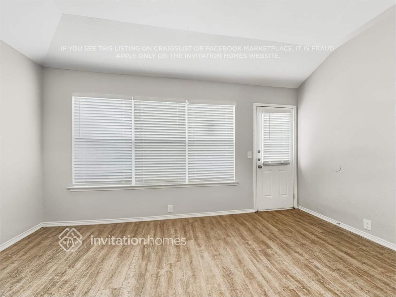 2513 Tar Heel Dr - Photo 4 of 19