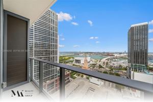 featured image of 121 Ne 5th St #2700