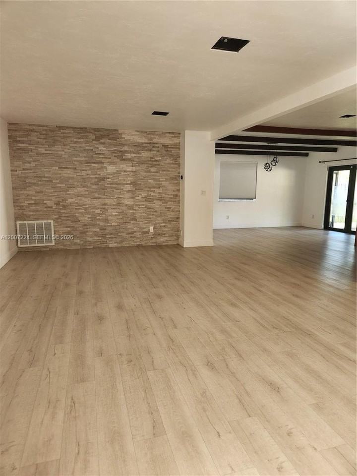 11025 Sw 138th Ct #11025 - Photo 6 of 21