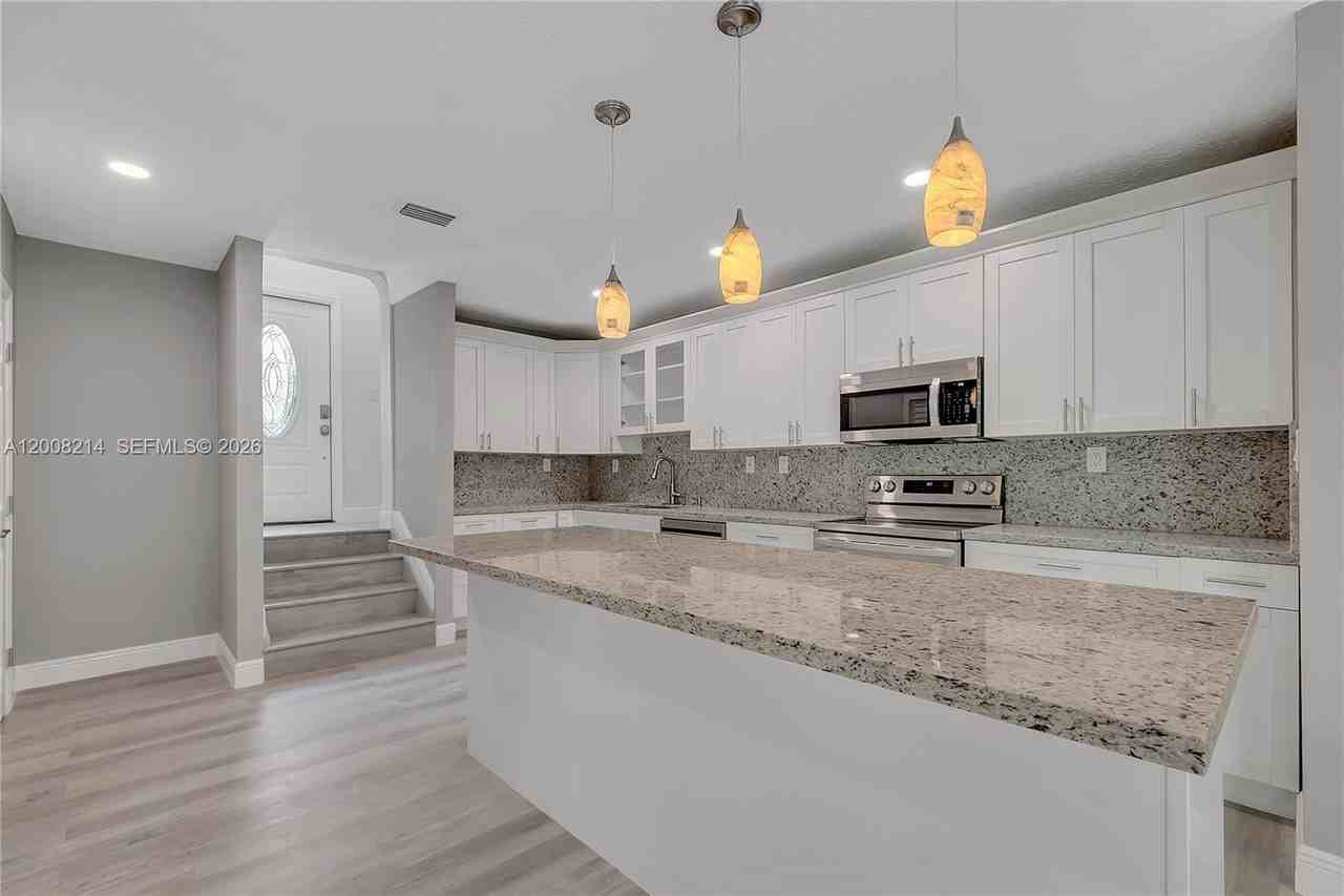 11977 Sw 269th Ter - Photo 5 of 26