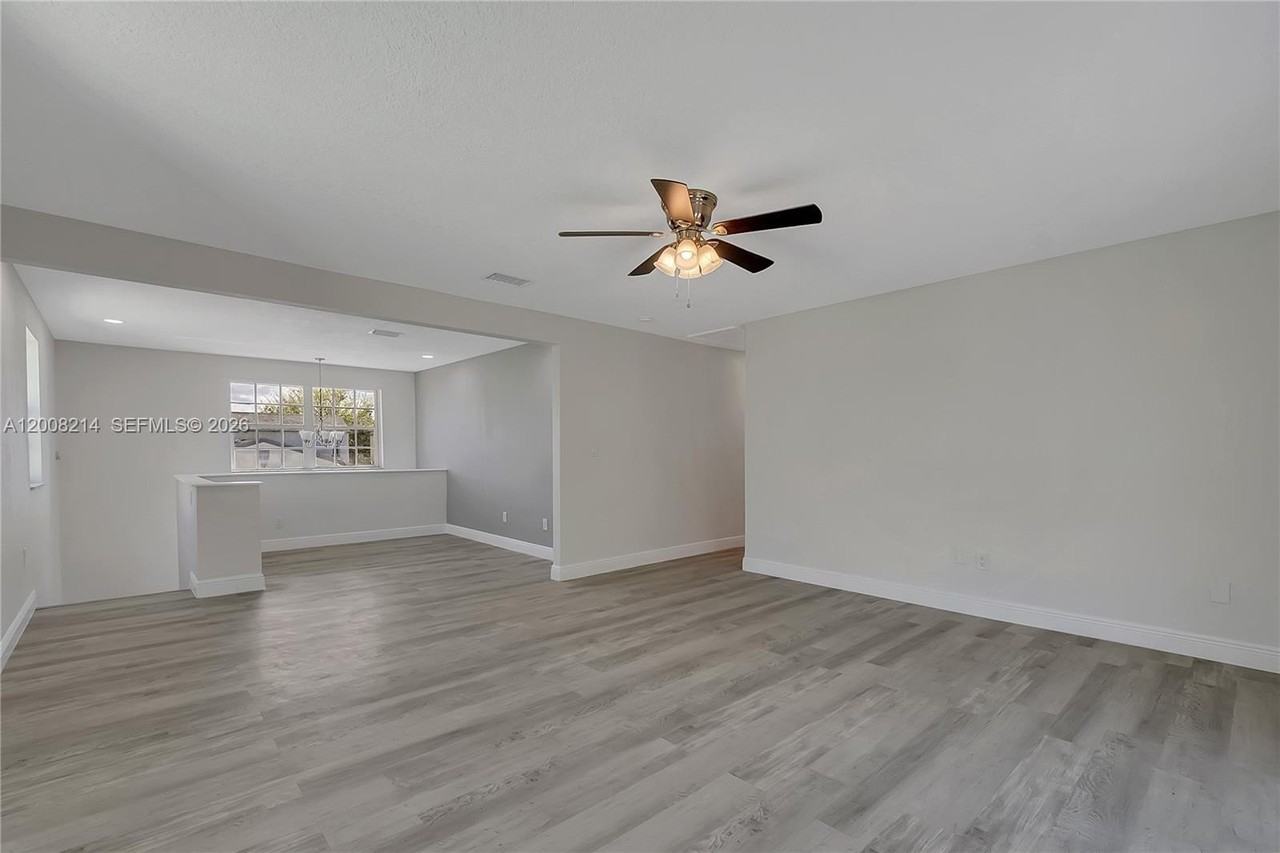 11977 Sw 269th Ter - Photo 7 of 26