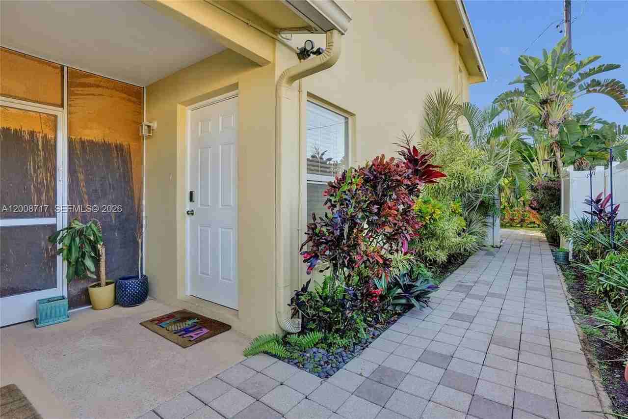 740 Buttonwood Rd #740 - Photo 4 of 21