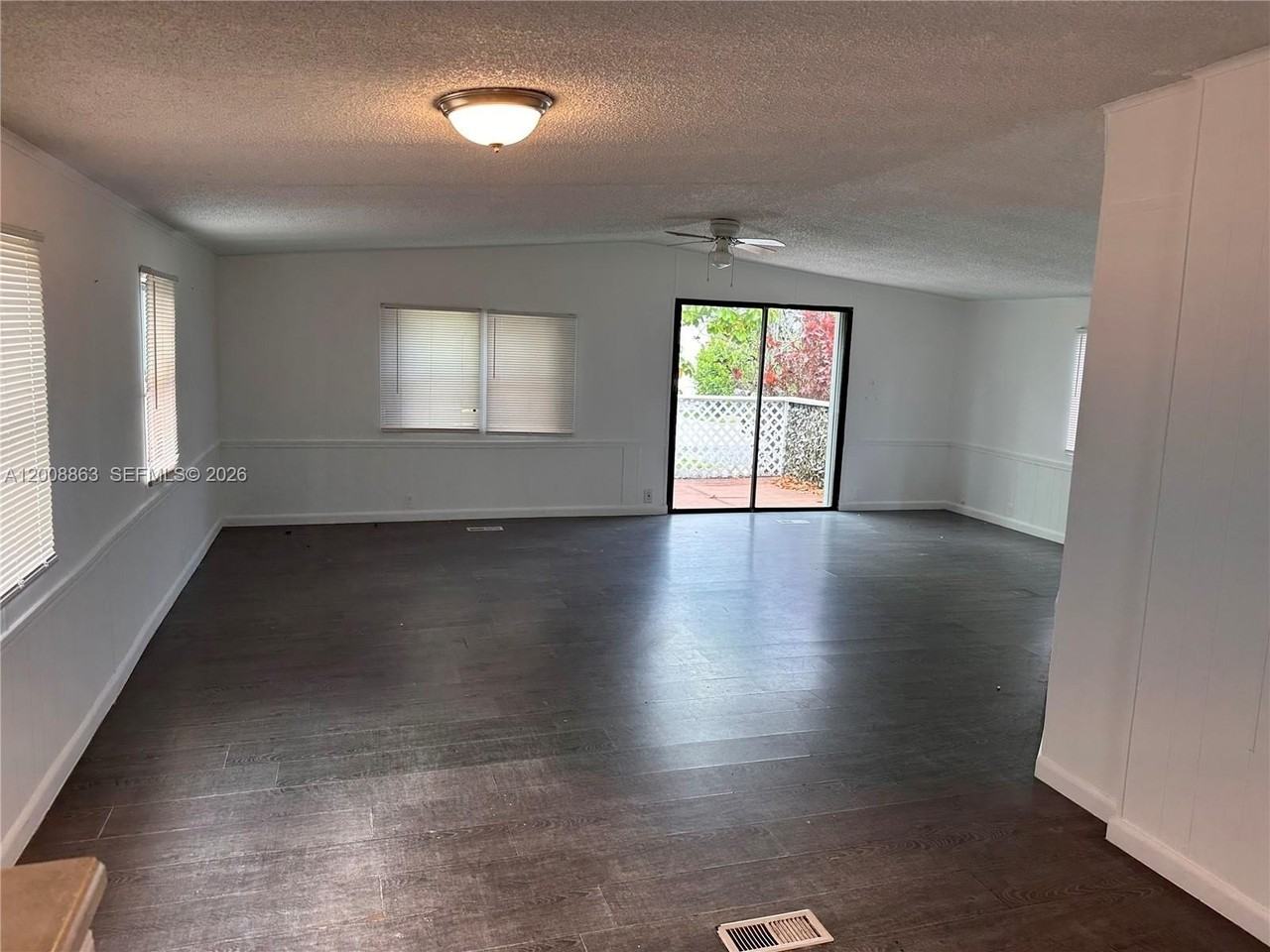3028 Sw 50th St #0 - Photo 2 of 25