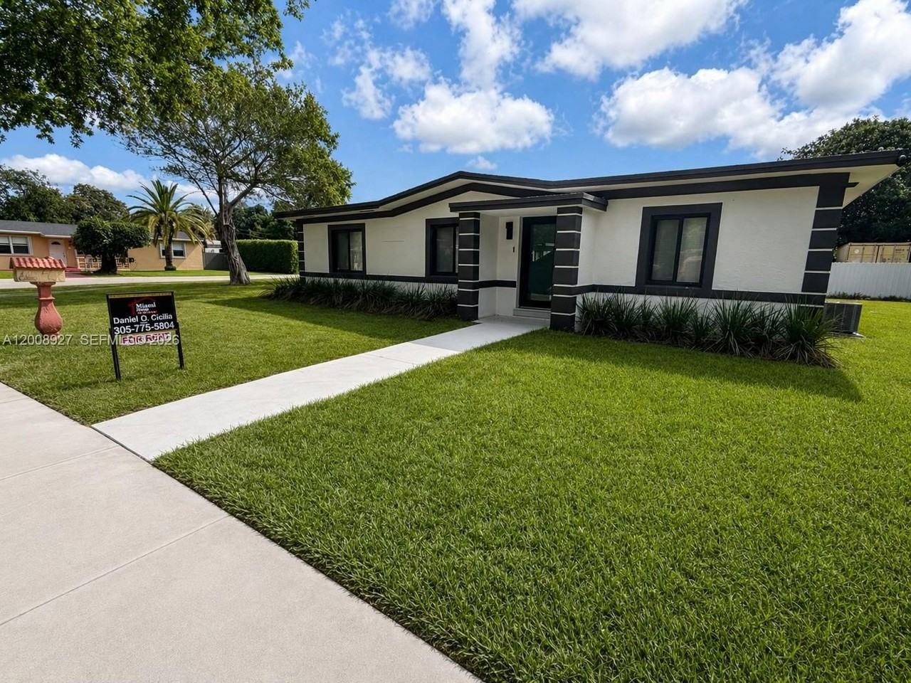 13885 Nw 5th Ave