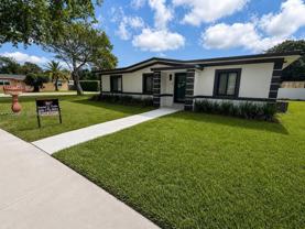 13885 Nw 5th Ave - Photo 1 of 1