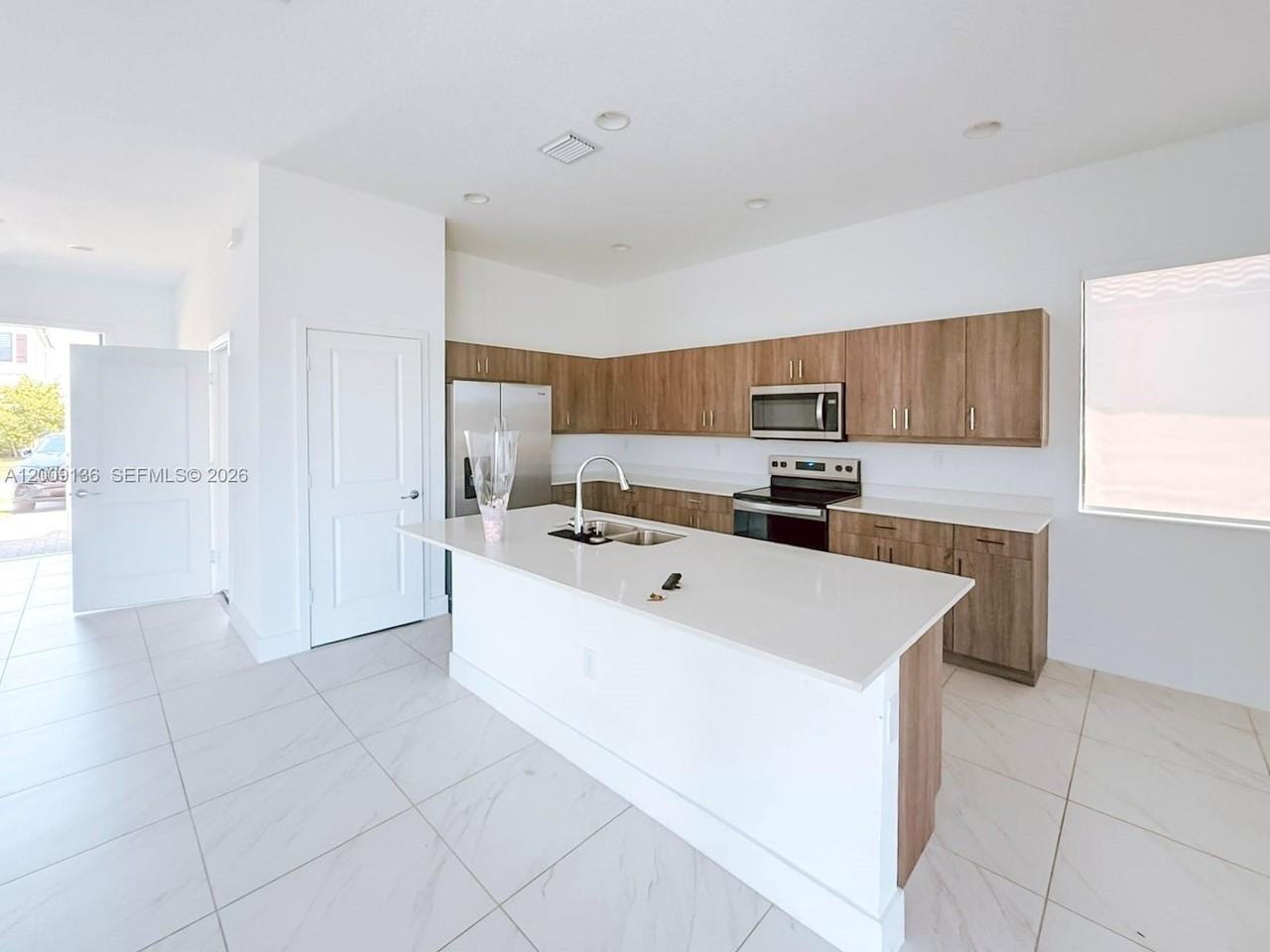 5639 Argento Dr #5639 - Photo 3 of 12