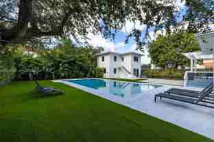 4340 Pine Tree Dr - Photo 1 of 1