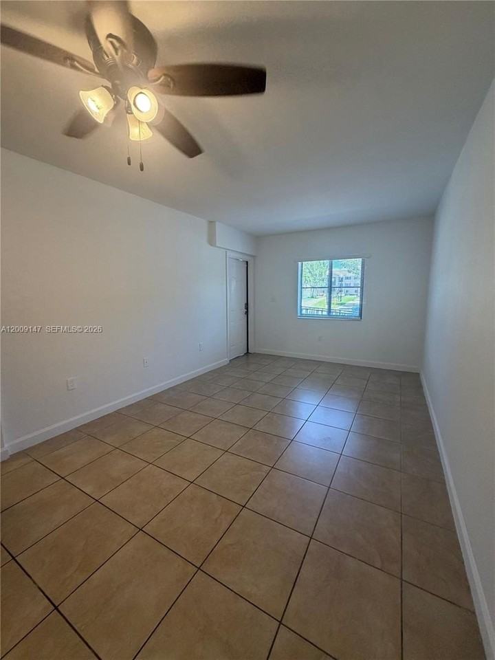 22421 Sw 88th Pl #102-2 - Photo 2 of 10