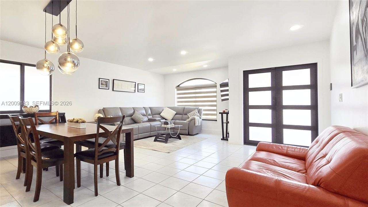 3796 Sw 148th Ct - Photo 4 of 22