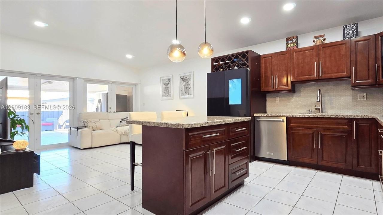 3796 Sw 148th Ct - Photo 5 of 22
