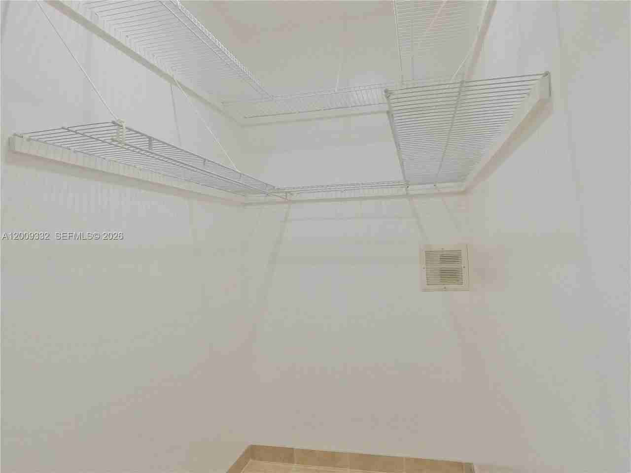 1021 Mango Dr #B - Photo 3 of 11