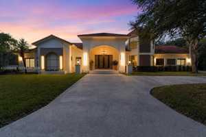 featured image of 18326 Sw 83rd Pl