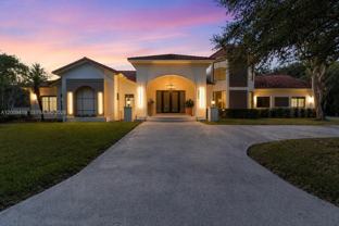 18326 Sw 83rd Pl - Photo 1 of 1