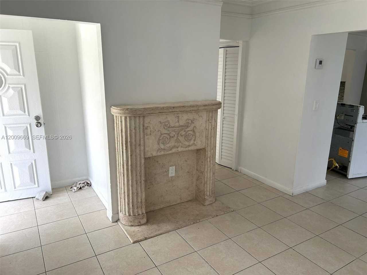 9808 Nw 2nd Ave - Photo 3 of 8