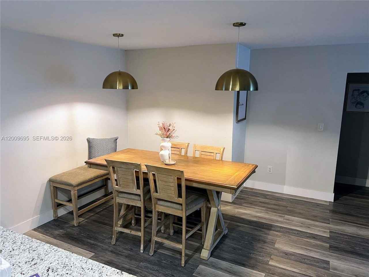 12906 Sw 52nd St - Photo 4 of 13