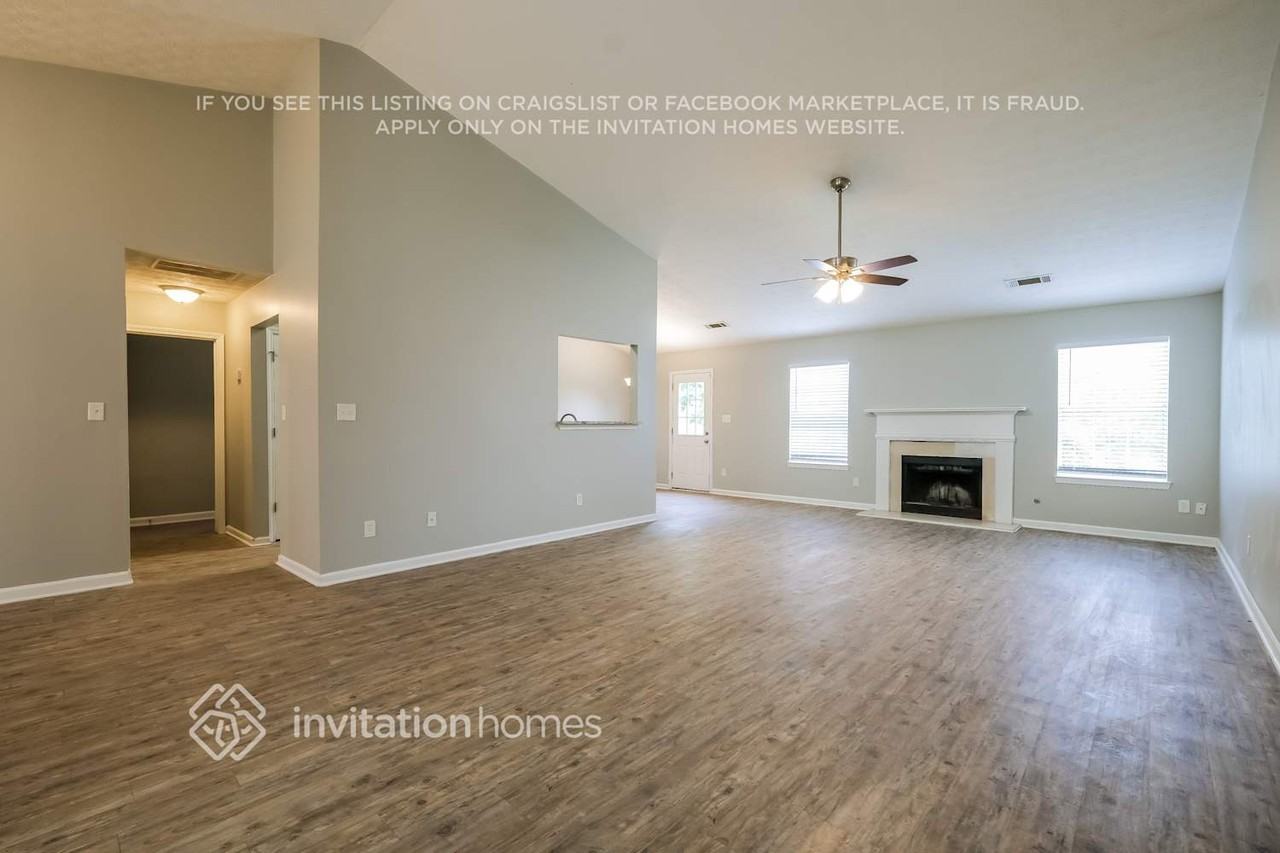 2192 Lazy Days Rd - Photo 5 of 17