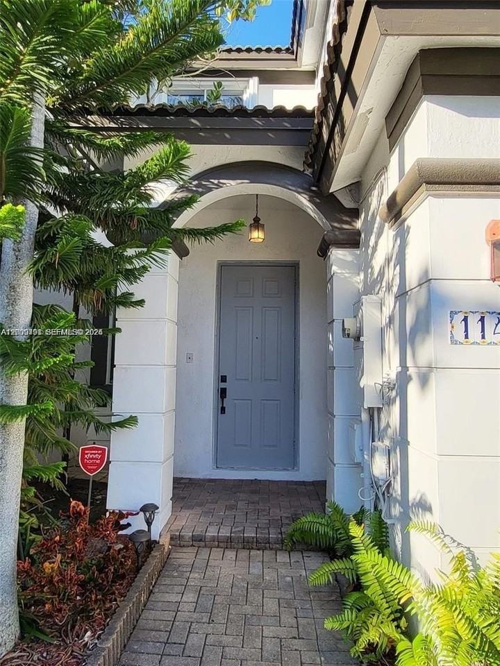 11425 Nw 76th Ter #0 - Photo 4 of 18