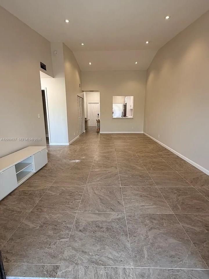 2067 Sw 15th St #230 - Photo 2 of 20