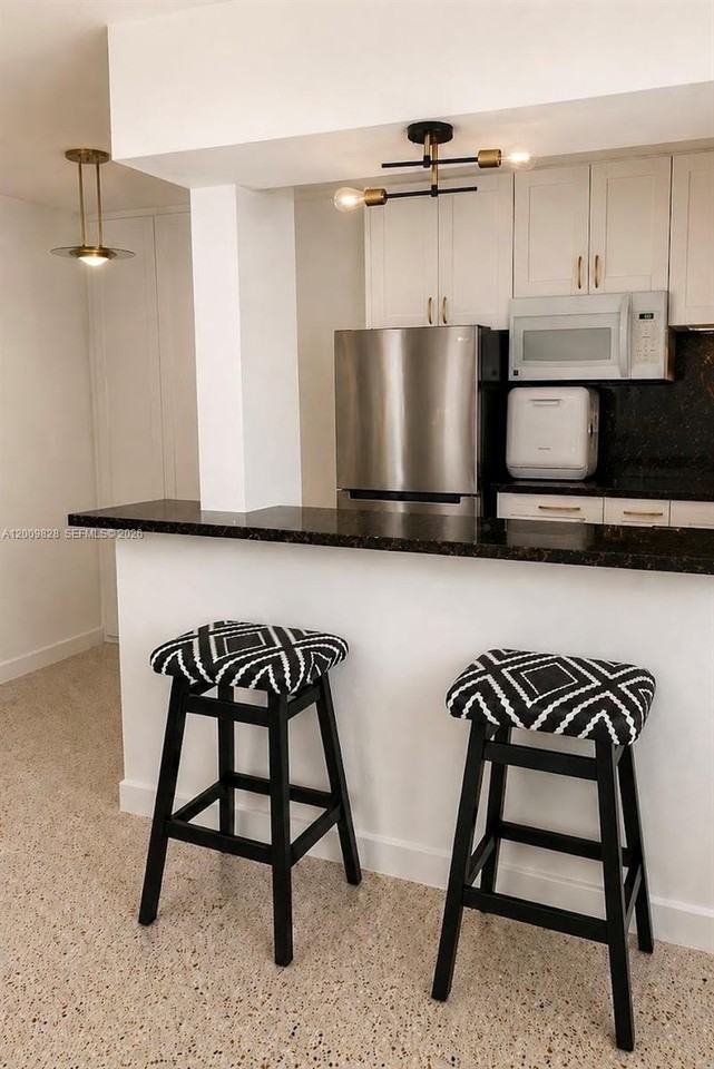 40 Salamanca Ave #8 - Photo 2 of 21