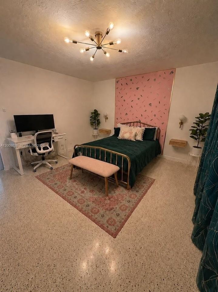 40 Salamanca Ave #8 - Photo 5 of 21