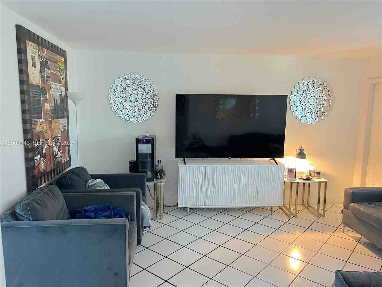 5218 Sw 91st Ave #4 - Photo 5 of 9
