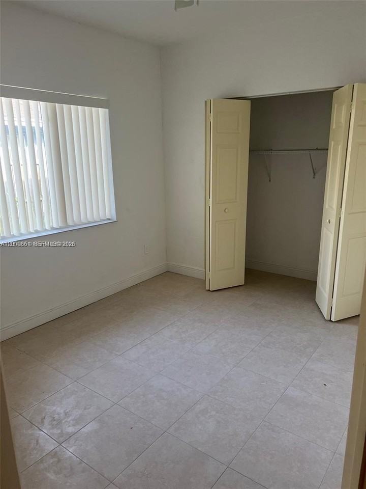 2637 Nw 9th Ct #NA - Photo 5 of 14