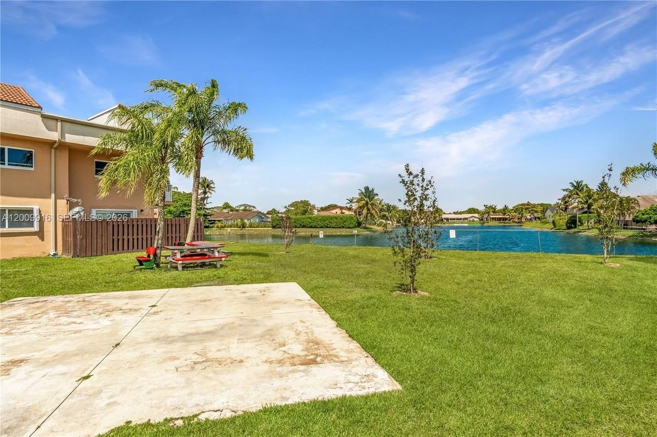 14905 Sw 80th St #212 - Photo 7 of 37