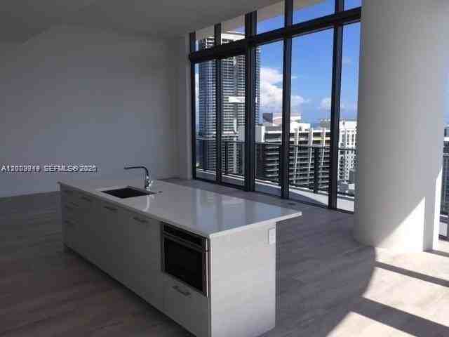 45 Sw 9th St #4906 - Photo 6 of 19