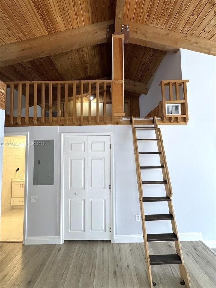 13640 Sw 102nd Ln #13640 - Photo 4 of 22