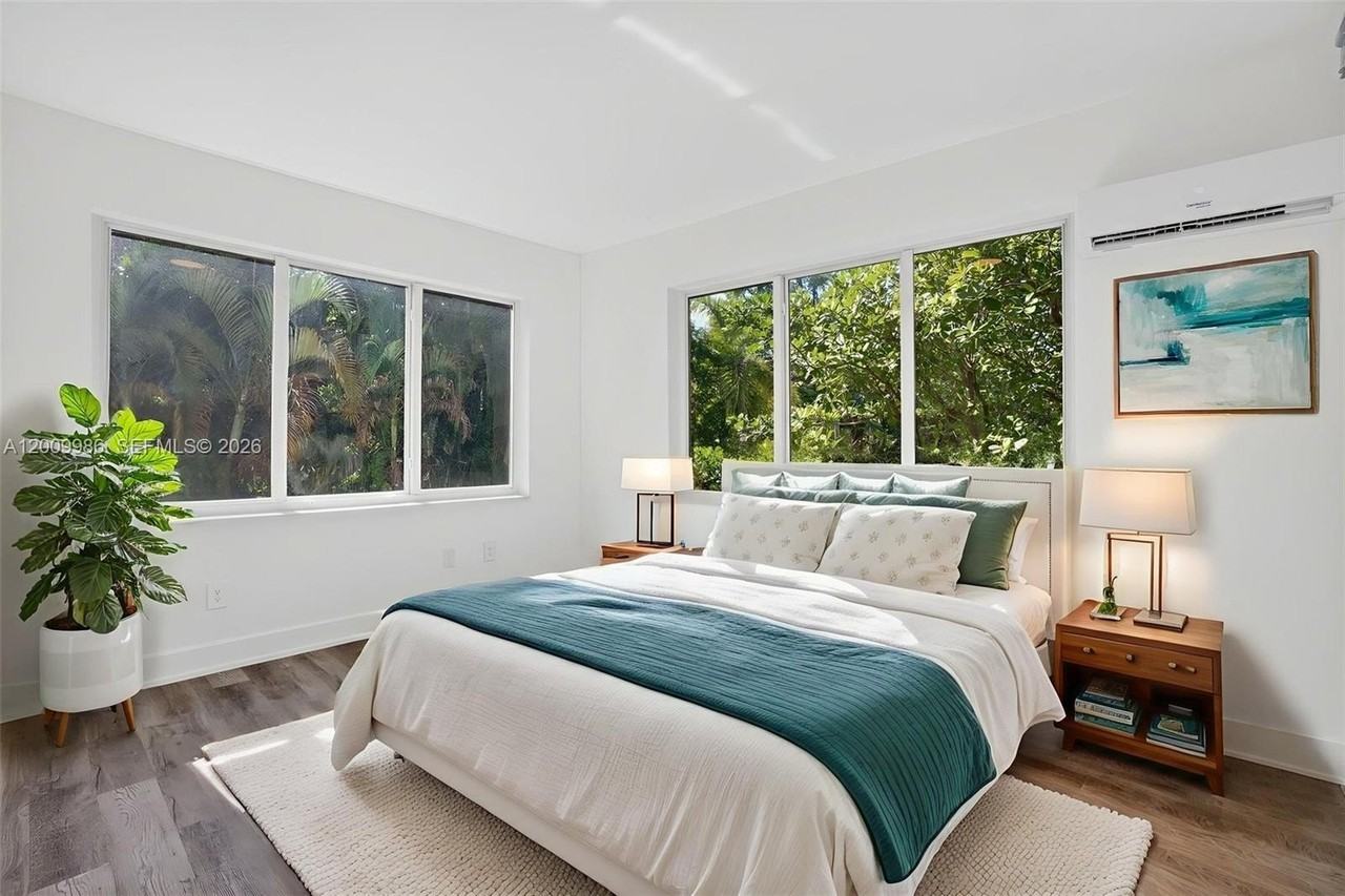 1630 Sw 10th St #7 - Photo 6 of 13