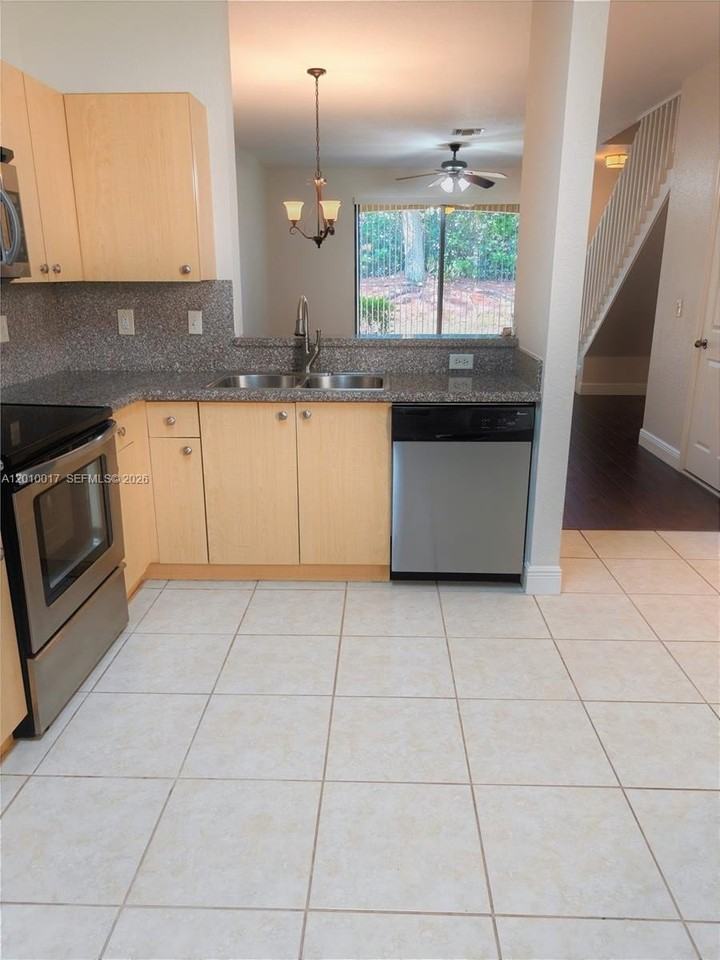 4126 Forest Dr #0 - Photo 3 of 15